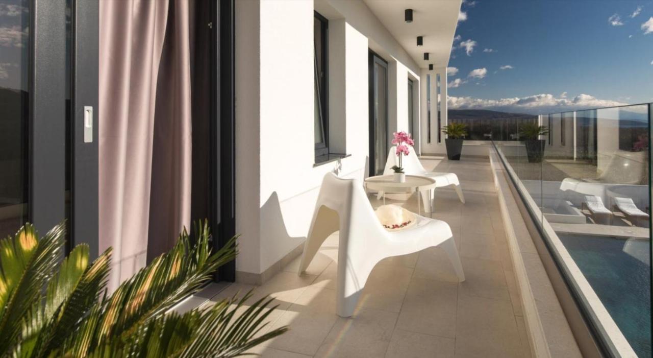 Villa Milly Vrh  Exterior foto