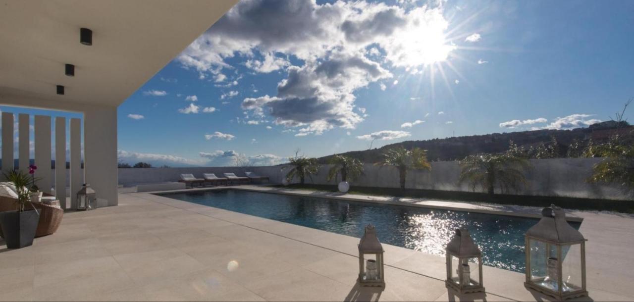 Villa Milly Vrh  Exterior foto