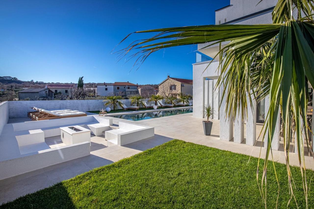 Villa Milly Vrh  Exterior foto